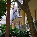 Harka Hotel 2*