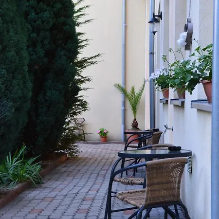 Hotel Harka 2*