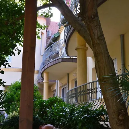 Harka Hotel 2*