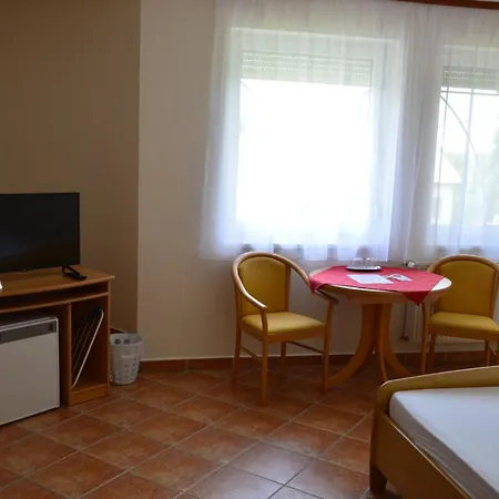 Hotel Harka 2*
